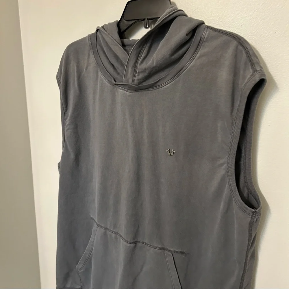 TRUE RELIGION Sleevless Hoodie Men’s Size XXXL 3XL MSRP $128 Gray Grey